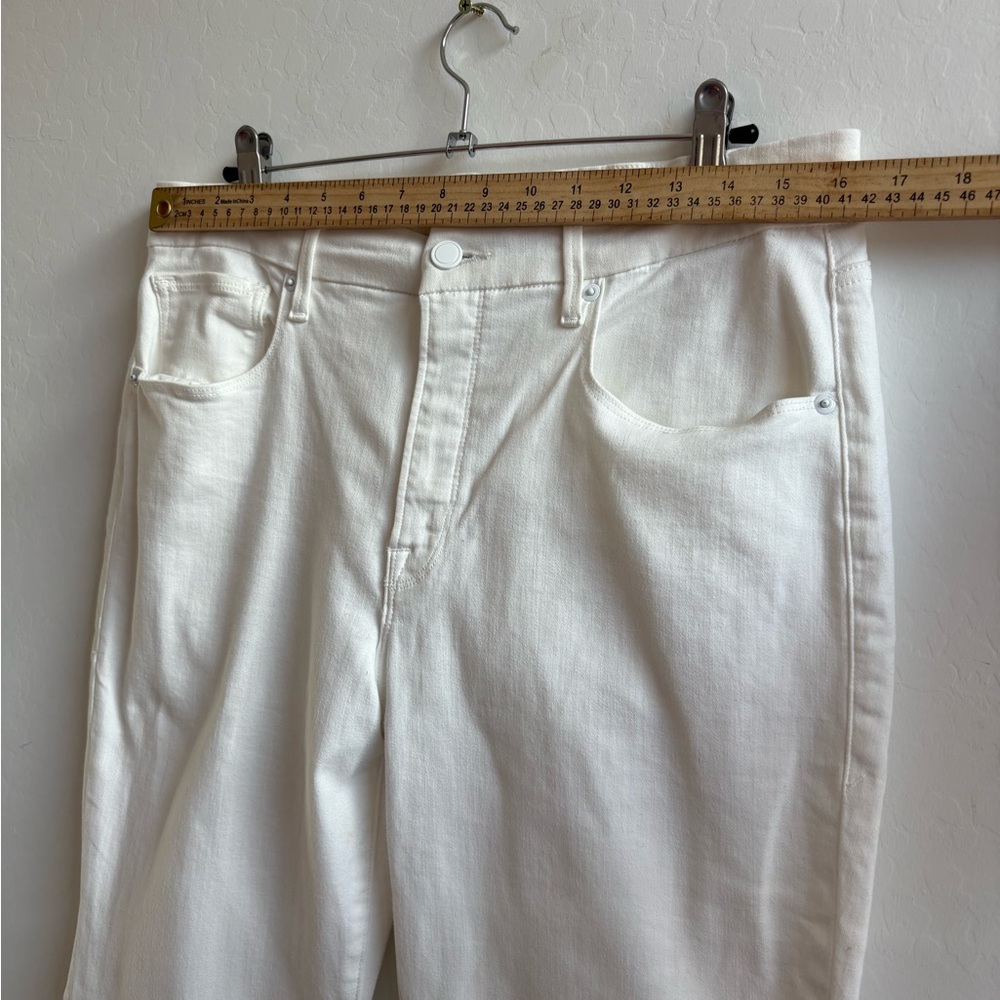 Good Classic Light Compression Bootcut Jeans Size… - image 4